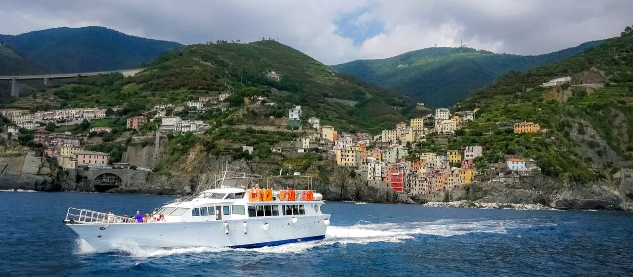 Ferry traveling along the beautiful Amalfi Coast towards Positano