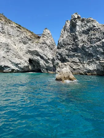 Amalfi Slide