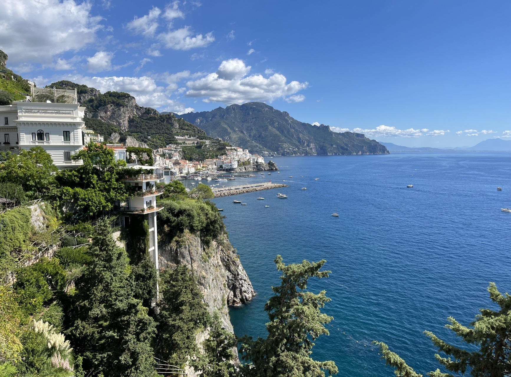 Amalfi Slide 4